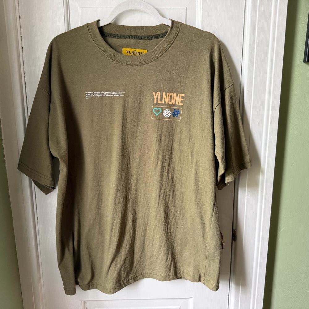 YLNONE Men's Olive Green Oversized Graphic Short Sleeve Tee Men’s Size Medium
